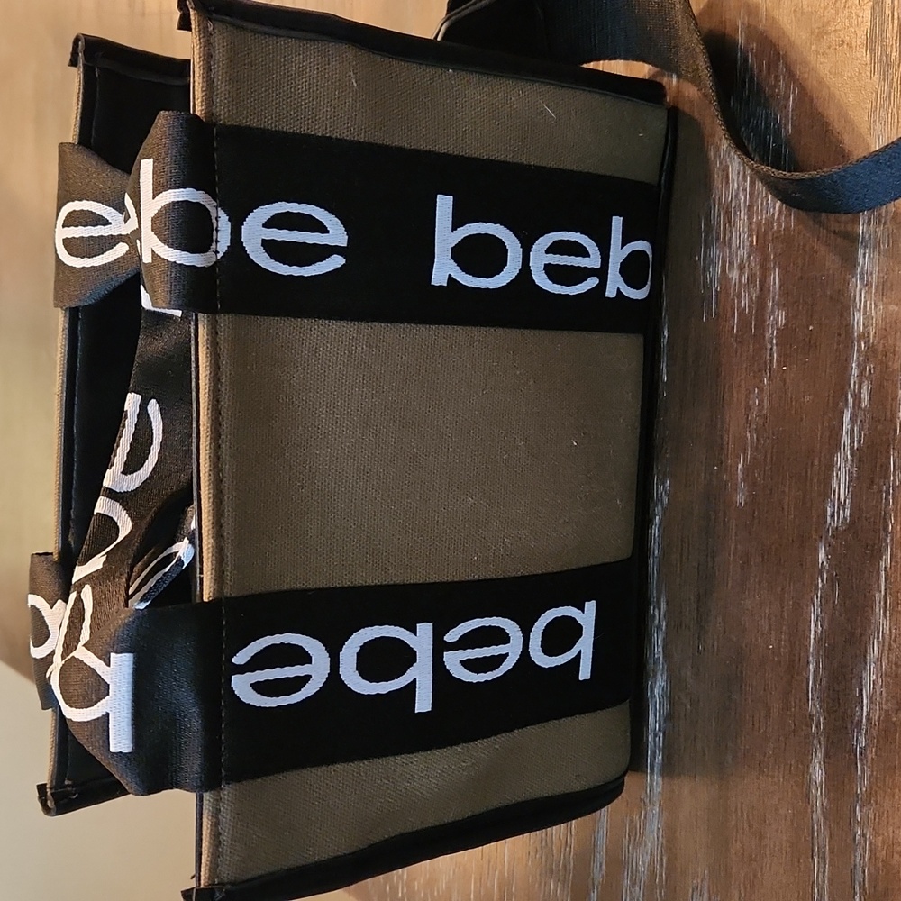 Bebe Purse - Picture 4 of 7